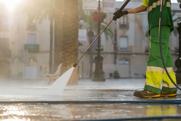 Best Pool Deck Cleaning in Hudson, NC